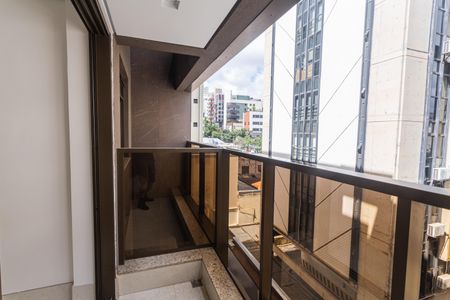 Varanda da Sala de apartamento à venda com 2 quartos, 66m² em Savassi, Belo Horizonte