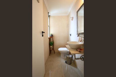 Apartamento à venda com 116m², 3 quartos e 2 vagas Apartamento à venda com 116m², 3 quartos e 2 vagaslavabo