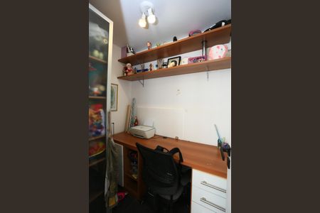 Apartamento à venda com 116m², 3 quartos e 2 vagas Apartamento à venda com 116m², 3 quartos e 2 vagasÁrea de Serviço