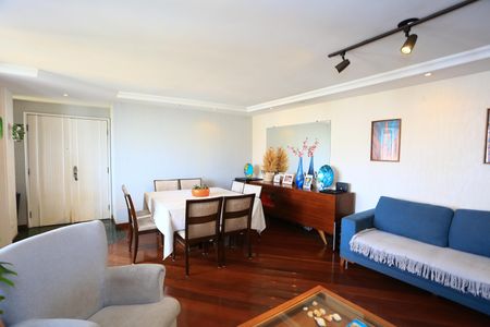 Sala  de apartamento à venda com 3 quartos, 116m² em Jardim Ampliacao, São Paulo