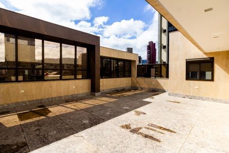 Apartamento à venda com 135m², 2 quartos e 2 vagasCobertura