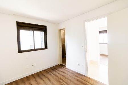 Suíte 2 de apartamento à venda com 2 quartos, 135m² em Savassi, Belo Horizonte