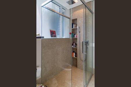 Apartamento à venda com 210m², 2 quartos e 3 vagasSuite 02 - Banheiro