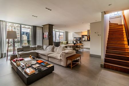 Sala de apartamento para alugar com 2 quartos, 210m² em Jardim Paulistano, São Paulo
