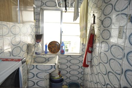 Apartamento à venda com 75m², 2 quartos e 1 vagaÁrea de Serviço