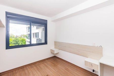 Quarto  de apartamento para alugar com 1 quarto, 51m² em Petrópolis, Porto Alegre