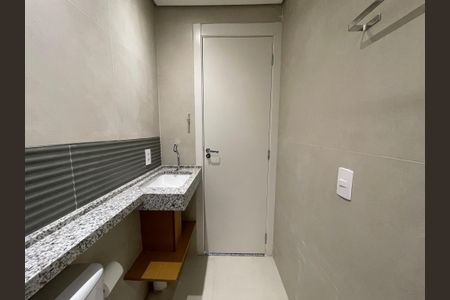 Apartamento para alugar com 35m², 2 quartos e sem vaga Apartamento para alugar com 35m², 2 quartos e sem vagaBanheiro