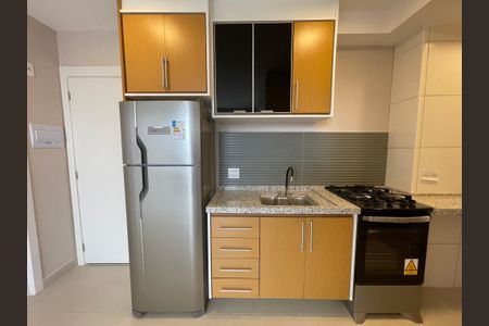 Apartamento para alugar com 35m², 2 quartos e sem vaga Apartamento para alugar com 35m², 2 quartos e sem vagaCozinha e Área de Serviço