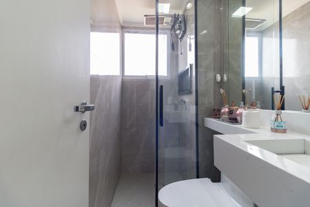 Apartamento à venda com 42m², 2 quartos e 1 vagaBanheiro 