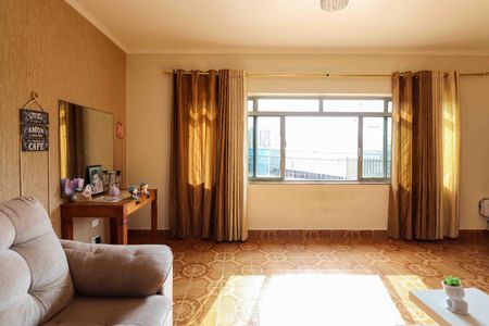 Casa à venda com 3 quartos, 215m² em Vila Lageado, São Paulo