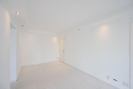 Apartamento à venda com 78m², 2 quartos e 1 vaga Apartamento à venda com 78m², 2 quartos e 1 vagaSala