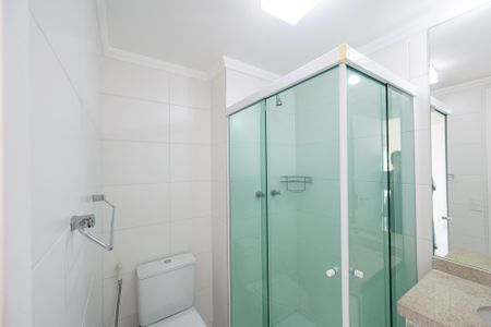 Apartamento à venda com 78m², 2 quartos e 1 vaga Apartamento à venda com 78m², 2 quartos e 1 vagaBanheiro Social