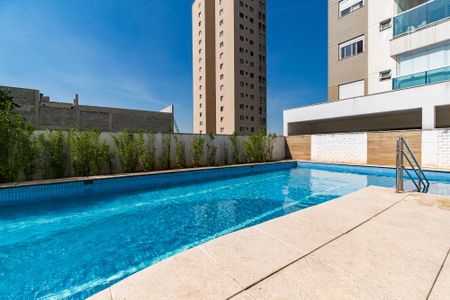 Apartamento à venda com 78m², 2 quartos e 1 vaga Apartamento à venda com 78m², 2 quartos e 1 vagaPiscina
