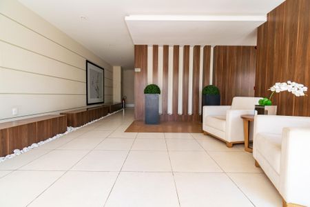 Apartamento à venda com 78m², 2 quartos e 1 vaga Apartamento à venda com 78m², 2 quartos e 1 vagaHall de Entrada