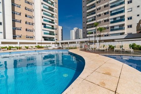 Apartamento à venda com 78m², 2 quartos e 1 vaga Apartamento à venda com 78m², 2 quartos e 1 vagaPiscina