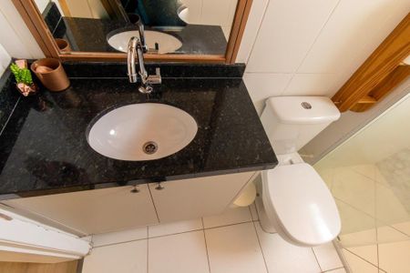 Apartamento para alugar com 55m², 2 quartos e 1 vaga Apartamento para alugar com 55m², 2 quartos e 1 vagaBanheiro Social