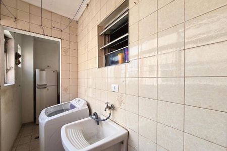 Apartamento para alugar com 61m², 2 quartos e 1 vagaÁrea de Serviço