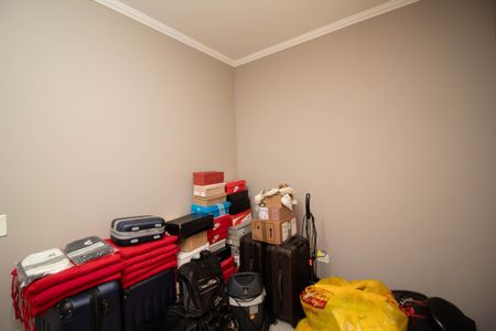 Casa à venda com 300m², 3 quartos e 4 vagas Casa à venda com 300m², 3 quartos e 4 vagasQuarto 3