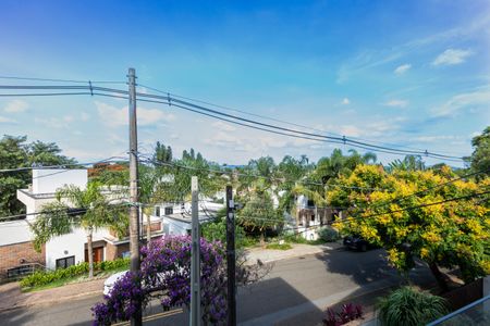 Casa de condomínio à venda com 430m², 3 quartos e 5 vagasVista da Suíte 1