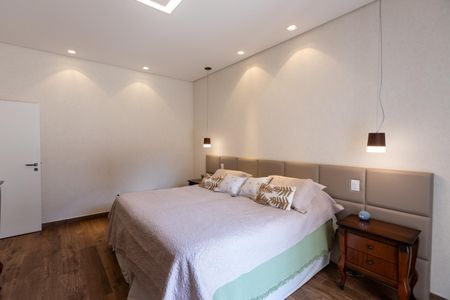 Casa de condomínio à venda com 430m², 3 quartos e 5 vagasSuíte Master