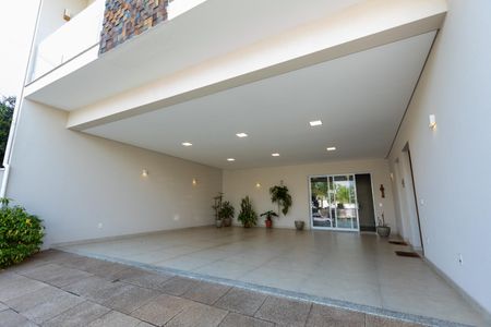 Garagem de casa de condomínio à venda com 3 quartos, 430m² em Loteamento Caminhos de San Conrado (sousas), Campinas