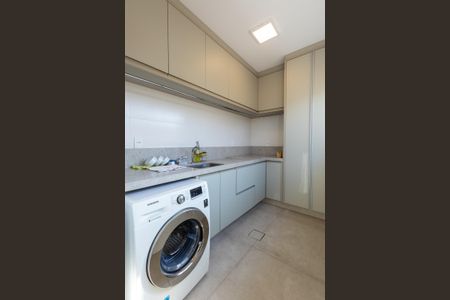 Casa de condomínio à venda com 430m², 3 quartos e 5 vagasÁrea de Serviço