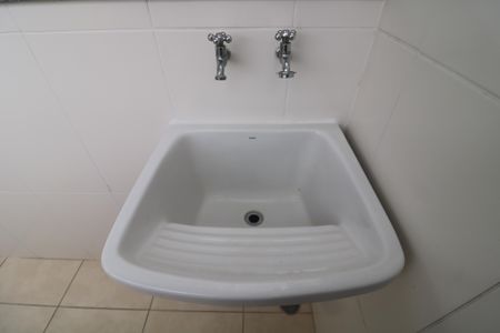 Apartamento para alugar com 35m², 1 quarto e sem vagaÁrea de Serviço