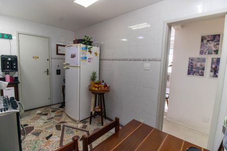 Apartamento à venda com 100m², 3 quartos e 1 vagaCozinha e Área de Serviço