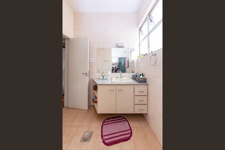 Apartamento à venda com 112m², 4 quartos e 1 vagaBanheiro Social