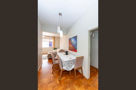 Apartamento à venda com 112m², 4 quartos e 1 vagaSala