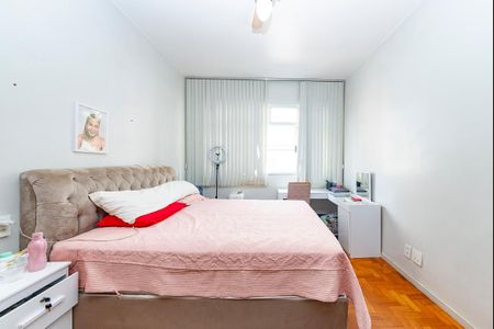 Apartamento à venda com 112m², 4 quartos e 1 vagaQuarto 1