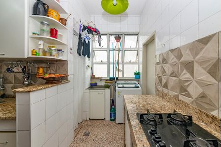 Apartamento à venda com 112m², 4 quartos e 1 vagaÁrea de Serviço