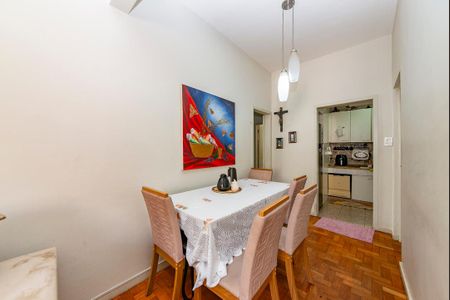 Apartamento à venda com 112m², 4 quartos e 1 vagaSala