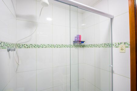 Casa à venda com 198m², 3 quartos e 2 vagasBanheiro social 1