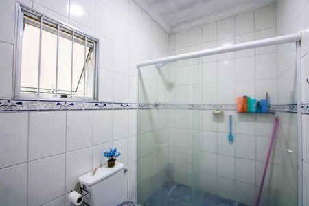 Casa à venda com 198m², 3 quartos e 2 vagasBanheiro social 2