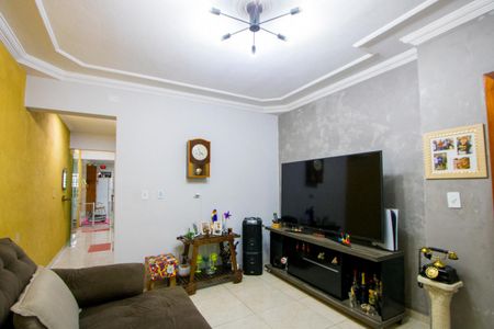 Casa à venda com 198m², 3 quartos e 2 vagasSala