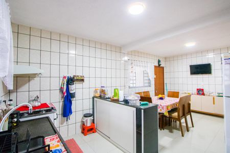 Casa à venda com 198m², 3 quartos e 2 vagasCopa/Cozinha