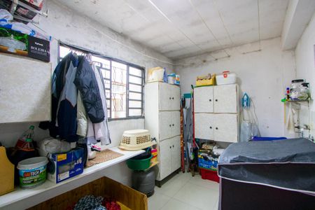Casa à venda com 198m², 3 quartos e 2 vagasÁrea de serviço