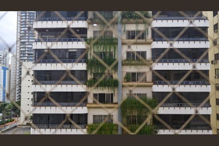 Apartamento para alugar com 3 quartos, 75m² em Setor Bueno, Goiânia