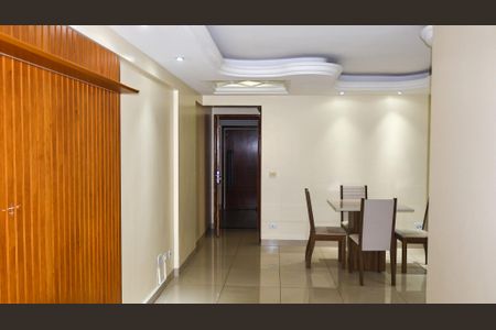 Apartamento para alugar com 3 quartos, 75m² em Setor Bueno, Goiânia