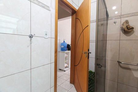 Casa para alugar com 250m², 2 quartos e 3 vagasBanheiro