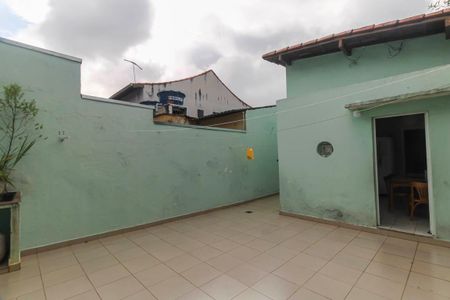 Casa para alugar com 250m², 2 quartos e 3 vagasQuintal