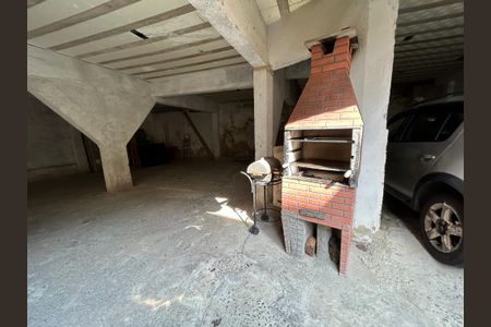 Casa para alugar com 120m², 3 quartos e 1 vagaÁrea comum - Churrasqueira