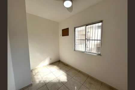 Quarto 1 de casa para alugar com 3 quartos, 120m² em Cascadura, Rio de Janeiro