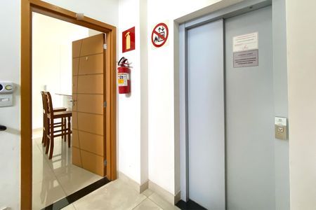 Apartamento para alugar com 113m², 3 quartos e 3 vagas Apartamento para alugar com 113m², 3 quartos e 3 vagasElevador