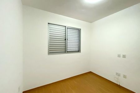 Apartamento para alugar com 113m², 3 quartos e 3 vagas Apartamento para alugar com 113m², 3 quartos e 3 vagasQuarto 3