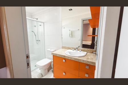 Apartamento à venda com 152m², 3 quartos e 3 vagasBanheiro da Suíte