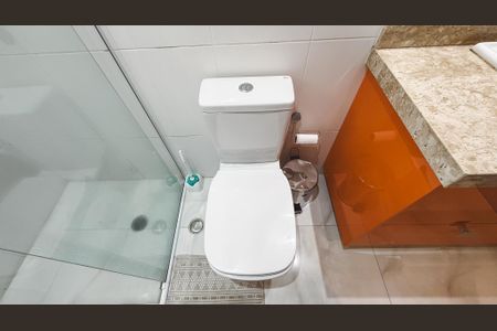 Apartamento à venda com 152m², 3 quartos e 3 vagasBanheiro da Suíte