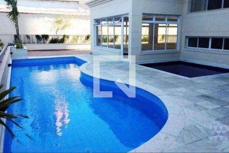 Apartamento à venda com 152m², 3 quartos e 3 vagasÁrea comum - Piscina