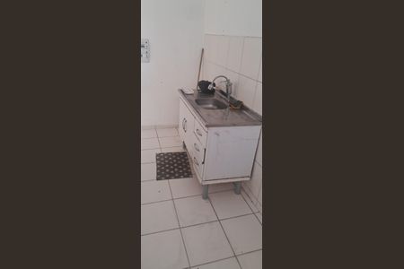 Cozinha de casa para alugar com 1 quarto, 100m² em Inhaúma, Rio de Janeiro